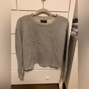American Eagle grey cropped fleece crew neck sweatshirt